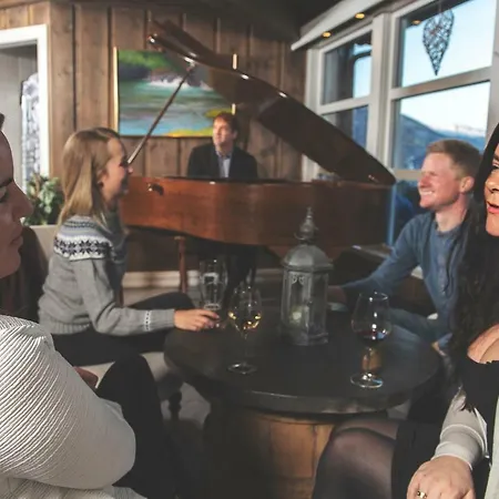 Nordal Turistsenter 3*